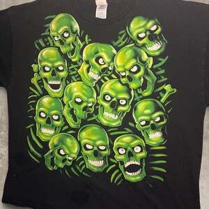 Vintage 2001 Liquid Blue Green Skull Pile T-Shirt, Y2K Graphic, Size XXL